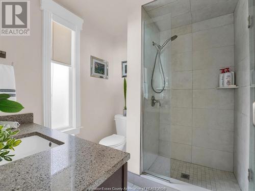 39 Woodbridge Drive, Amherstburg, ON - Indoor Photo Showing Bathroom