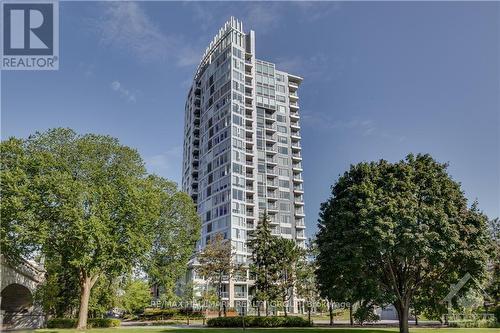 1608 - 1035 Bank Street, Ottawa, ON - Outdoor With Facade