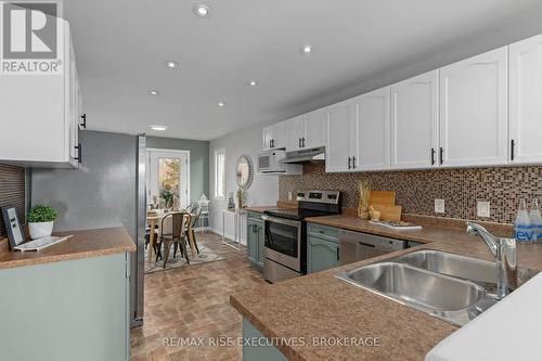 197 Kildare Avenue, Loyalist (Amherstview), ON - Indoor Photo Showing Kitchen With Stainless Steel Kitchen With Double Sink