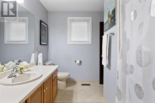 12139 Orchard, Tecumseh, ON - Indoor Photo Showing Bathroom