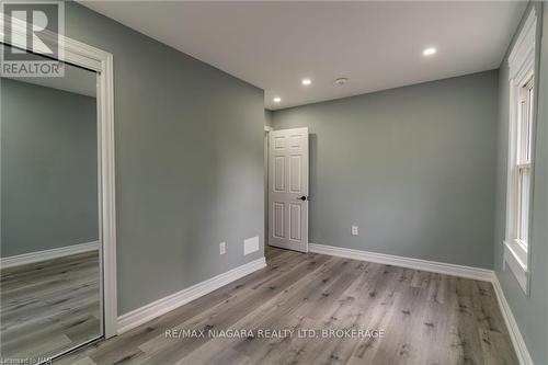 5197 Second Avenue, Niagara Falls, ON - Indoor Photo Showing Other Room