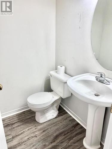 21 Axford Parkway, St. Thomas, ON - Indoor Photo Showing Bathroom