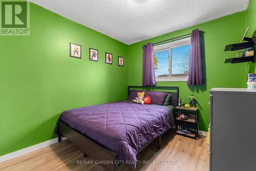 141 Woodrow Street, St. Catharines (455 - Secord Woods), ON - Indoor Photo Showing Bedroom