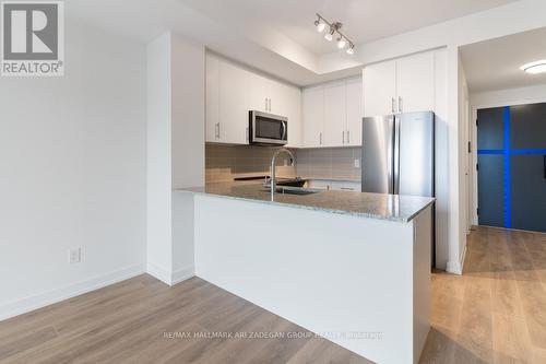 402 - 345 Wheat Boom Drive, Oakville, ON - Indoor Photo Showing Kitchen With Stainless Steel Kitchen