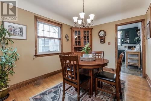 1 Wilmar Court, Hamilton, ON - Indoor Photo Showing Dining Room