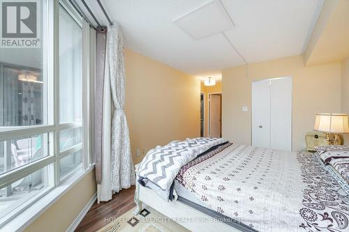 403 - 75 King Street E, Mississauga, ON - Indoor Photo Showing Bedroom