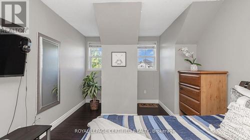 74 Earl Grey Crescent, Brampton, ON - Indoor Photo Showing Bedroom