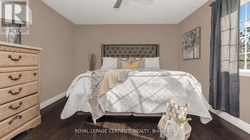 74 Earl Grey Crescent, Brampton, ON - Indoor Photo Showing Bedroom