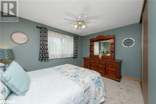 726 Greycedar Crescent, Mississauga, ON - Indoor Photo Showing Bedroom