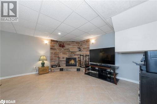 726 Greycedar Crescent, Mississauga, ON - Indoor With Fireplace