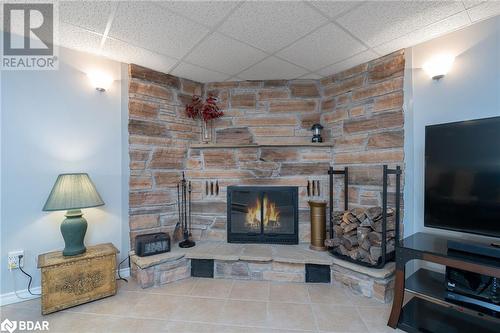 726 Greycedar Crescent, Mississauga, ON - Indoor With Fireplace