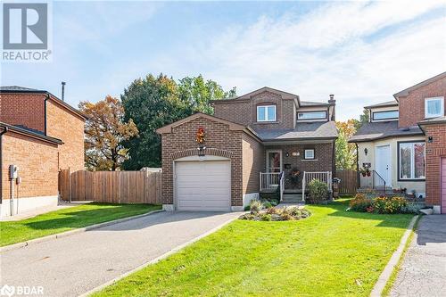 726 Greycedar Crescent, Mississauga, ON - Outdoor With Facade