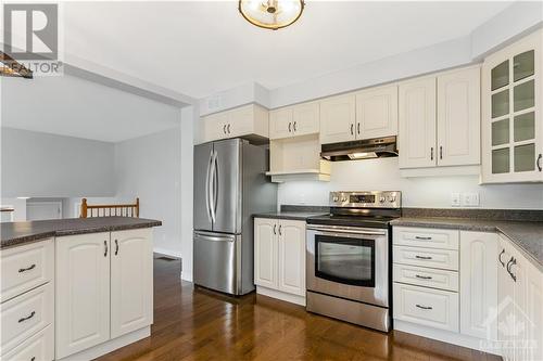 41 Seguinbourg Street, The Nation (605 - The Nation Municipality), ON - Indoor Photo Showing Kitchen With Stainless Steel Kitchen