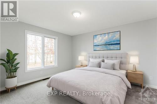 41 Seguinbourg Street, Prescott And Russell, ON - Indoor Photo Showing Bedroom