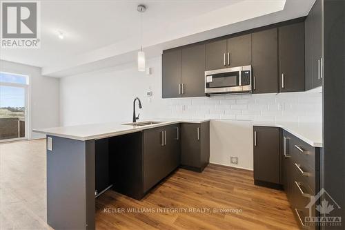 505 Montjay Road, Ottawa, ON - Indoor Photo Showing Kitchen With Double Sink