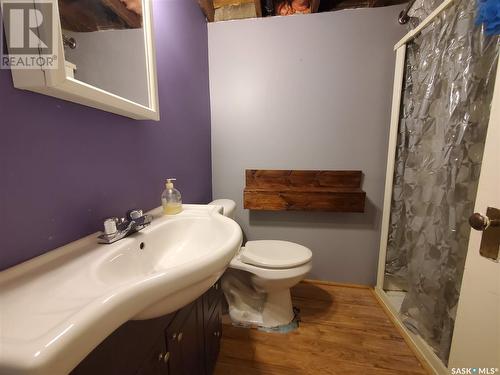 703 Central Avenue, Kamsack, SK - Indoor Photo Showing Bathroom