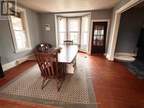 193 Mcarthur Street, Dutton/Dunwich (Dutton), ON - Indoor Photo Showing Dining Room