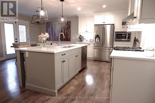 145 Tarry Parkway, Aylmer (Ay), ON - Indoor Photo Showing Kitchen With Upgraded Kitchen