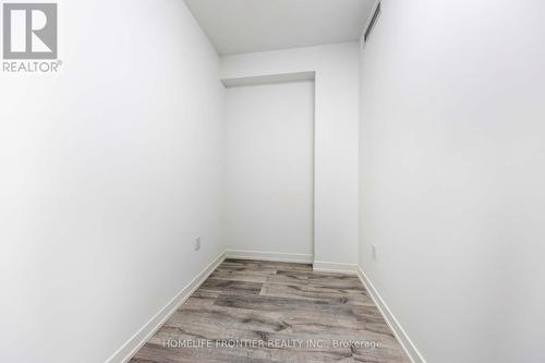 417 - 8 Olympic Garden Drive, Toronto, ON - Indoor Photo Showing Other Room