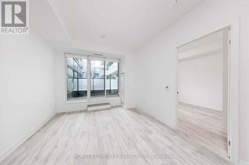 417 - 8 Olympic Garden Drive, Toronto, ON - Indoor Photo Showing Other Room