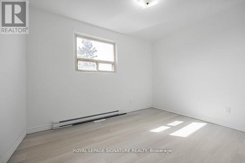 A/Upper - 54 Tuscarora Drive, Toronto, ON - Indoor Photo Showing Other Room