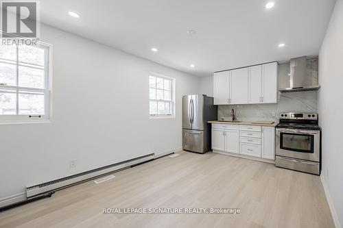 A/Upper - 54 Tuscarora Drive, Toronto, ON - Indoor Photo Showing Kitchen