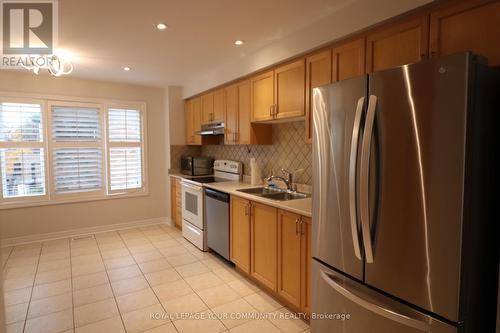 6 - 20 Wallace Street, Vaughan, ON - Indoor Photo Showing Kitchen With Double Sink