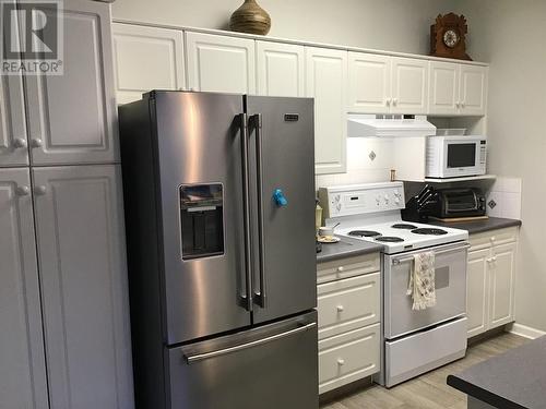 650 Harrington Road Unit# 4, Kamloops, BC - Indoor Photo Showing Kitchen