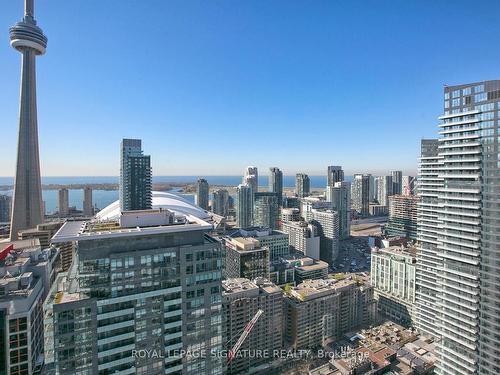 4001-80 John St, Toronto, ON - Outdoor With View