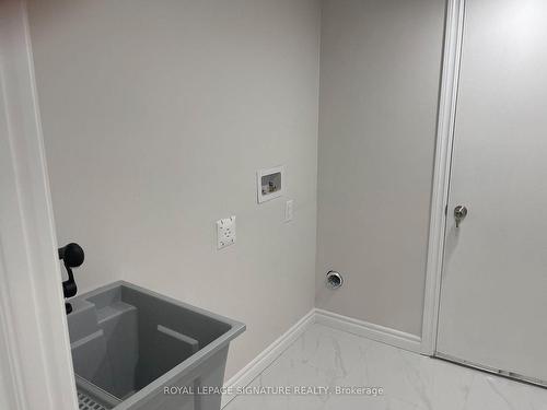 Bsmt-46 Tara Cres, Markham, ON - Indoor Photo Showing Other Room