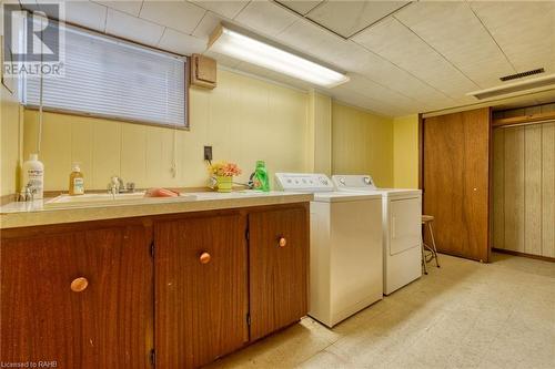 72 Mountain Park Avenue, Hamilton, ON - Indoor Photo Showing Laundry Room