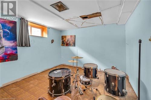 17 Elliott Avenue, Brantford, ON - Indoor Photo Showing Other Room