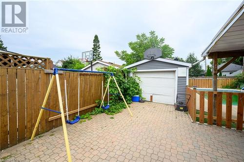 17 Elliott Avenue, Brantford, ON - Outdoor