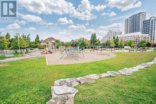 1203 - 15 North Park Road, Vaughan, ON - Outdoor With View