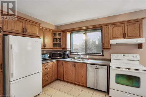 72 Eastbury Drive, Hamilton, ON - Indoor Photo Showing Kitchen With Double Sink