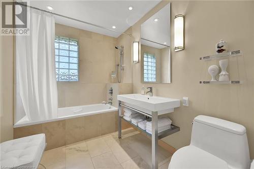 349 Shoreview Road, Burlington, ON - Indoor Photo Showing Bathroom