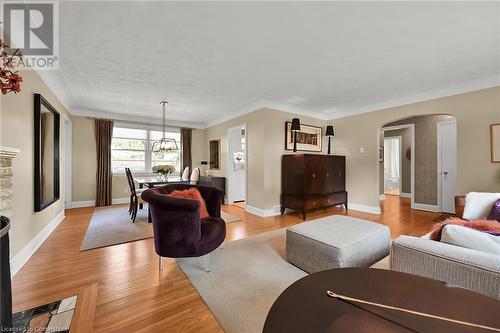 349 Shoreview Road, Burlington, ON - Indoor Photo Showing Living Room