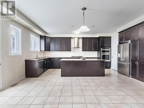 244 Ridge Road, Cambridge, ON - Indoor Photo Showing Kitchen With Upgraded Kitchen