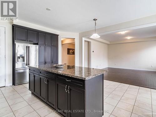 244 Ridge Road, Cambridge, ON - Indoor Photo Showing Kitchen With Upgraded Kitchen