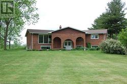 581 6th Concession Road E  Flamborough, ON L8B 1A3