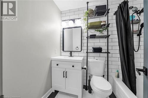 2001 Bonnymede Drive Unit# 88, Mississauga, ON - Indoor Photo Showing Bathroom