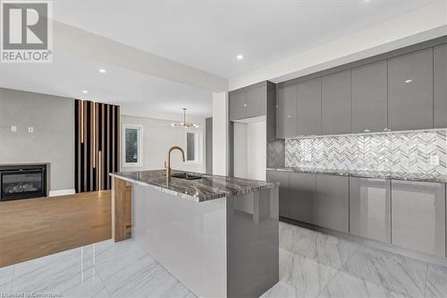 Lot 48 Walker Road, Fonthill, ON - Indoor Photo Showing Kitchen With Upgraded Kitchen