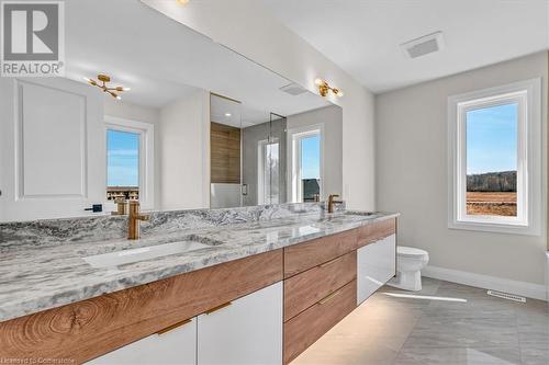 Lot 48 Walker Road, Fonthill, ON - Indoor Photo Showing Bathroom