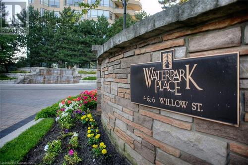 Well maintained property - 6 Willow Street Unit# #1505, Waterloo, ON - Outdoor