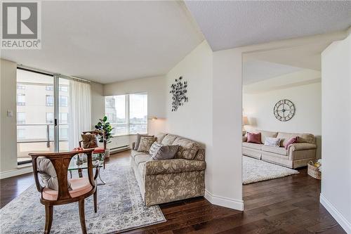 Living Room with Balcony access - 6 Willow Street Unit# #1505, Waterloo, ON - Indoor Photo Showing Living Room