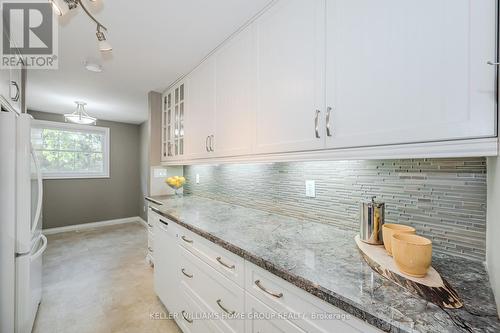 15 - 383 Edinburgh Road S, Guelph (Hanlon Creek), ON - Indoor Photo Showing Kitchen