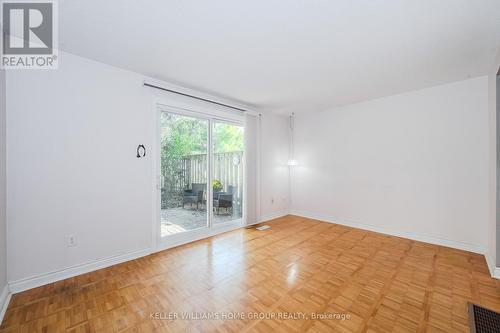 15 - 383 Edinburgh Road S, Guelph (Hanlon Creek), ON - Indoor Photo Showing Other Room