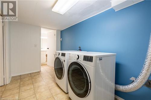 60 Inverness Avenue W, Hamilton, ON - Indoor Photo Showing Laundry Room