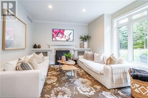 3 Oldenburg Road, Carlisle, ON - Indoor With Fireplace