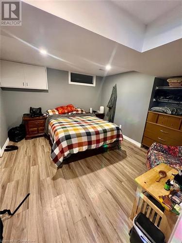 106 Dunsdon Street, Brantford, ON - Indoor Photo Showing Bedroom